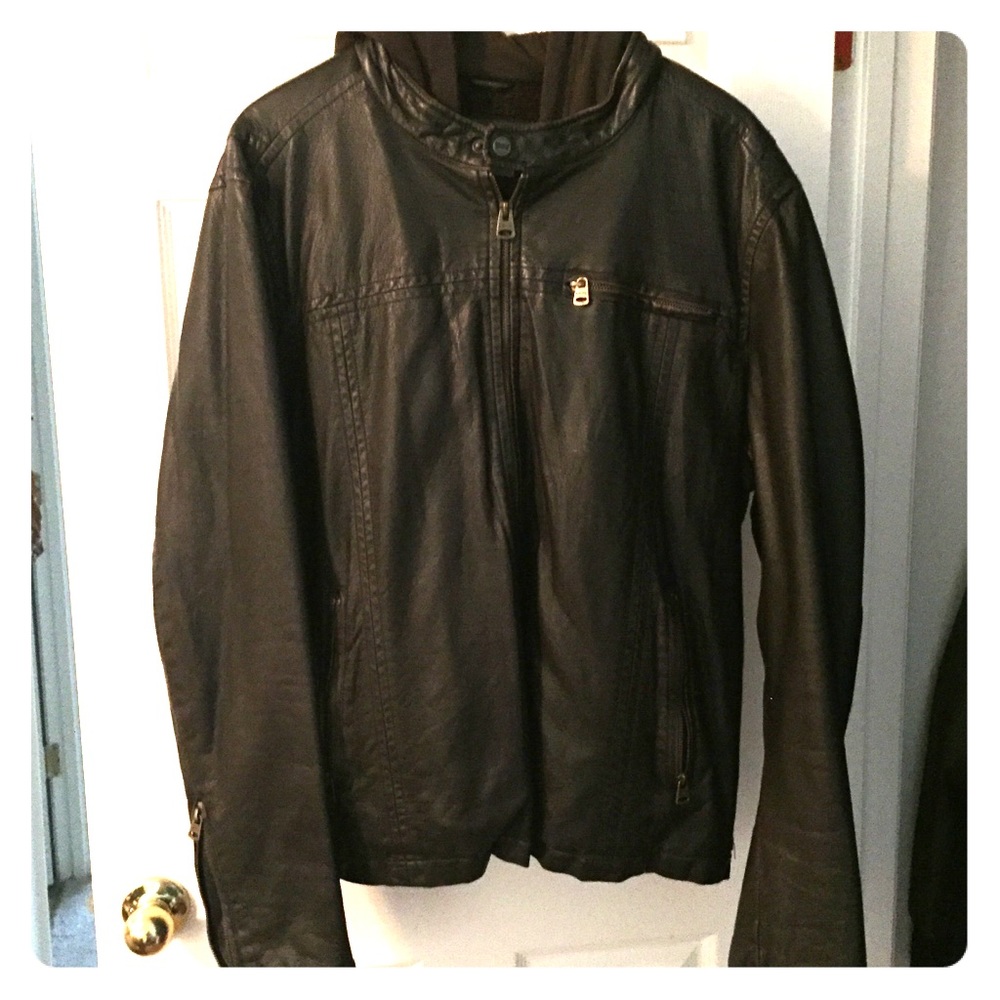 Levis Jacket with hoodie!!